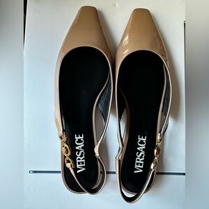 Brand New$790 Versace WOMENS BLUSH MEDUSA PATENT-LEATHER SLINGBACK FLATS Size 37